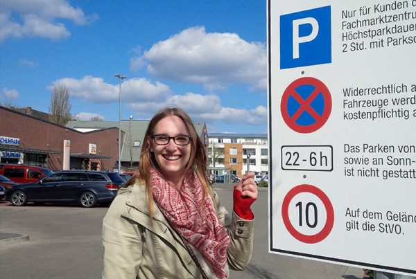 Aussenbeschriftung für Parkplatz in Verden