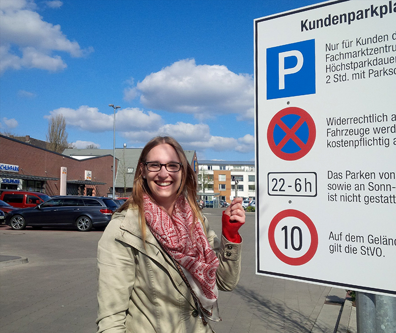 Aussenbeschriftung für Parkplatz in Verden
