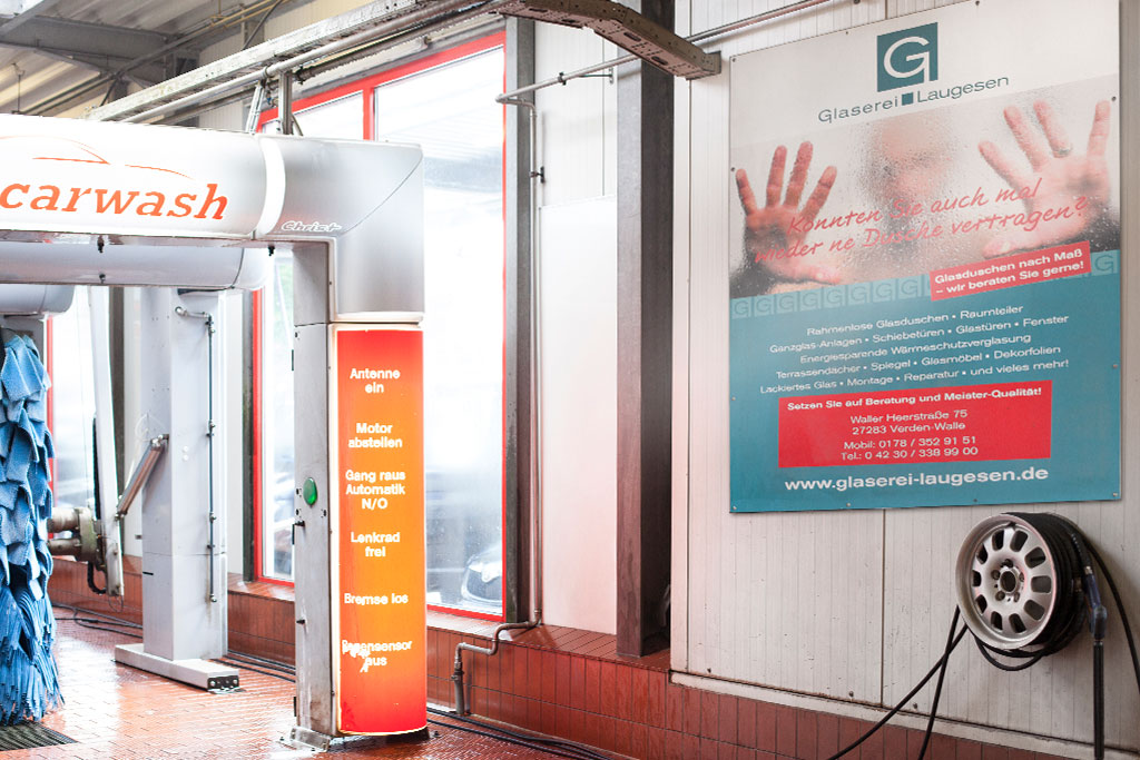 plakat-gestaltung-waschstrasse-verden-1024x683
